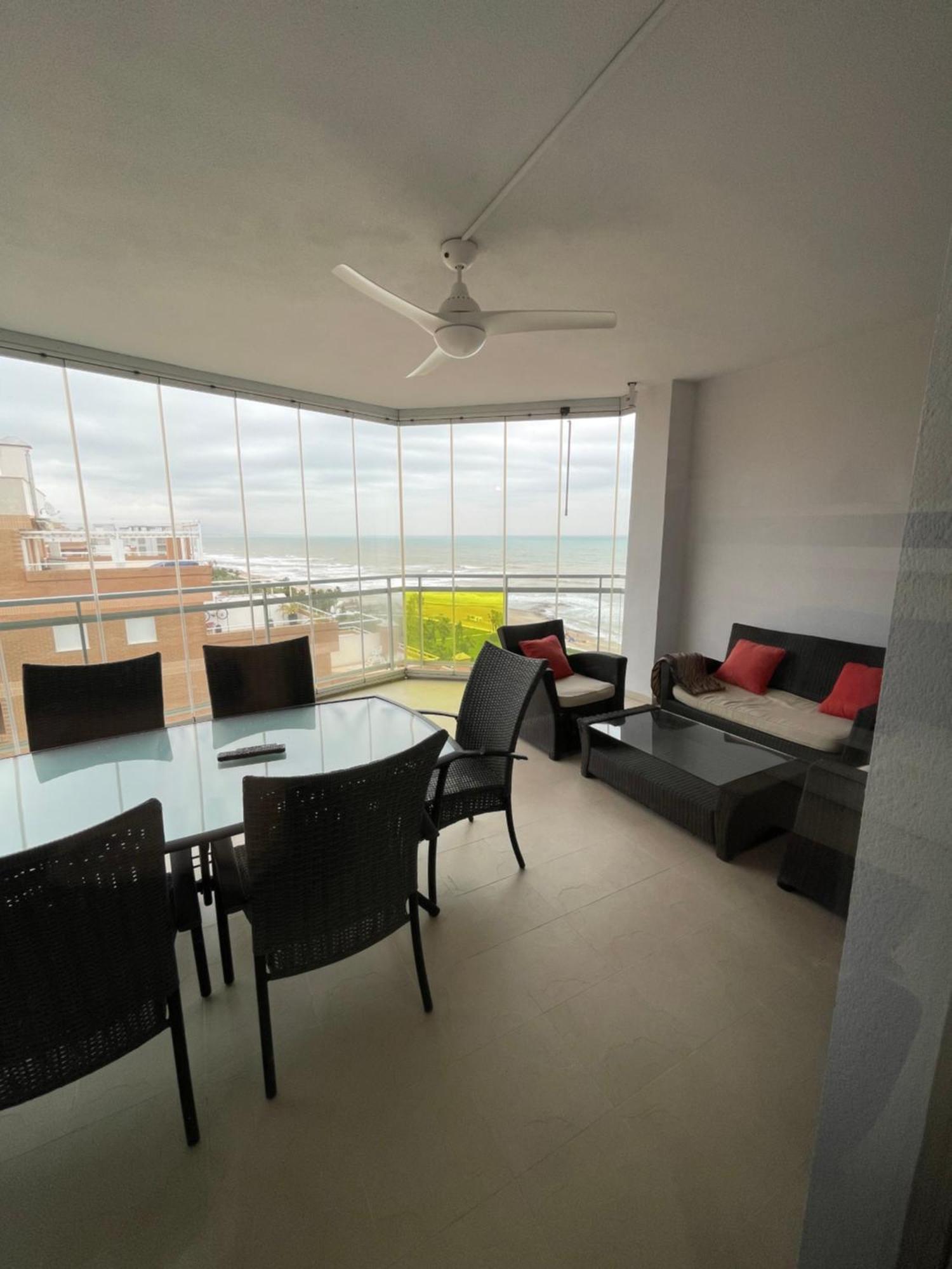 Apartament Atico Vistas Lujo 2 Magic World